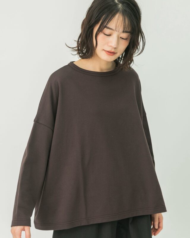 モデル身長：164ｃｍ　着用カラー：ブラウン