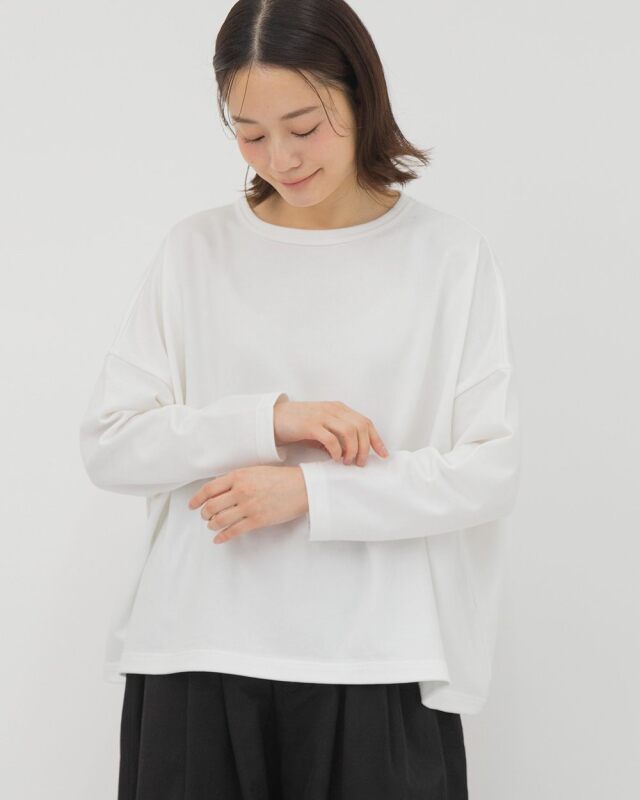 モデル身長：164ｃｍ　着用カラー：ホワイト