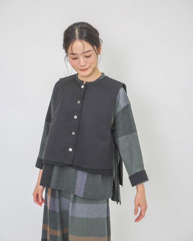 身長：164cm　カラー：グリーン