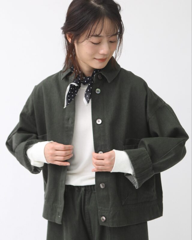 モデル身長：164ｃｍ　着用カラー：モスグリーン