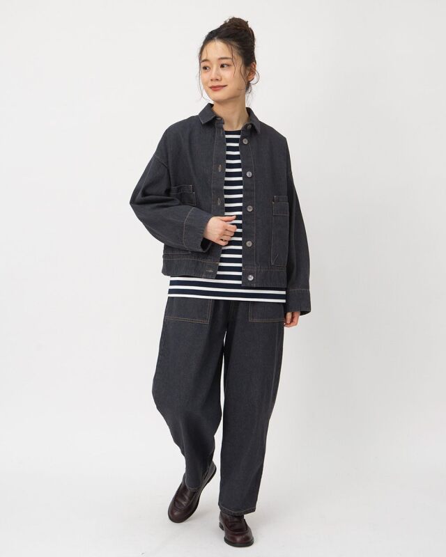 モデル身長：164ｃｍ　着用カラー：ネイビー　着用サイズ：ショート