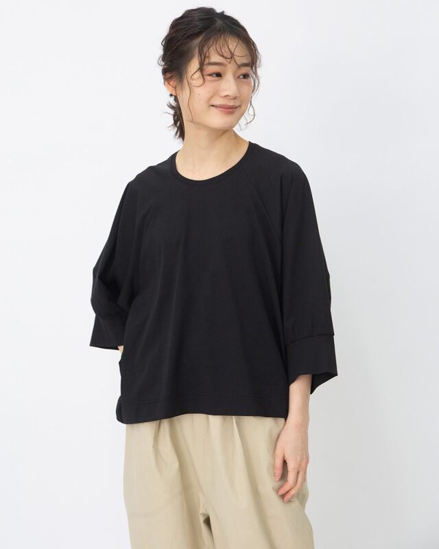 モデル身長：164ｃｍ　着用カラー：ブラック