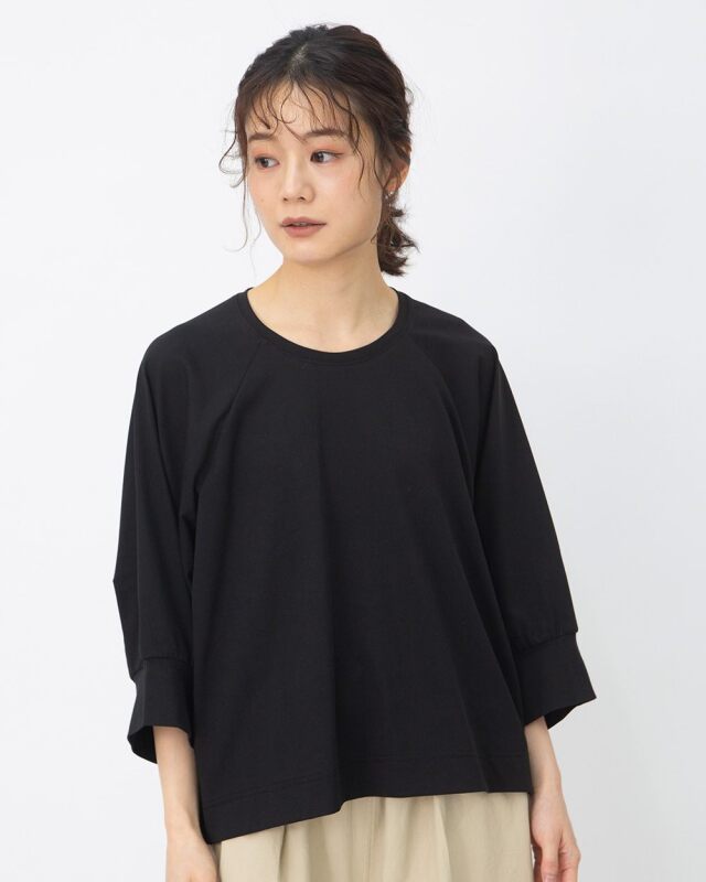 モデル身長：164ｃｍ　着用カラー：ブラック