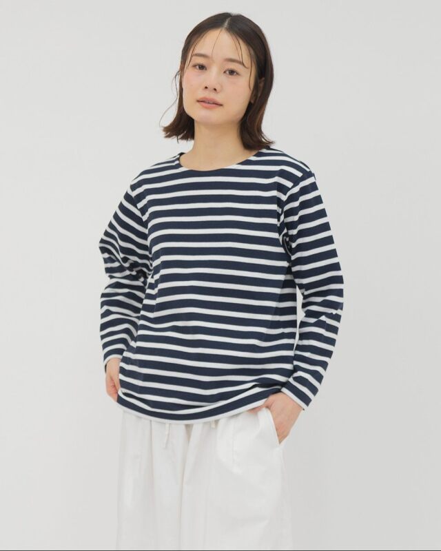 モデル身長：164ｃｍ　着用カラー：ネイビー　