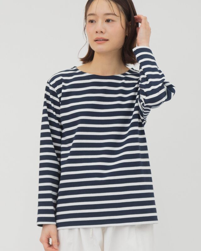 モデル身長：164ｃｍ　着用カラー：ネイビー　