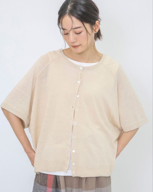 モデル身長：164ｃｍ　着用カラー：アイボリー