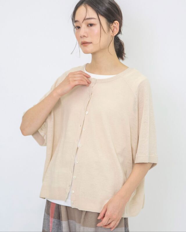 モデル身長：164ｃｍ　着用カラー：アイボリー