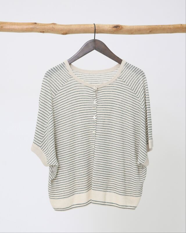 アイボリー×グリーン