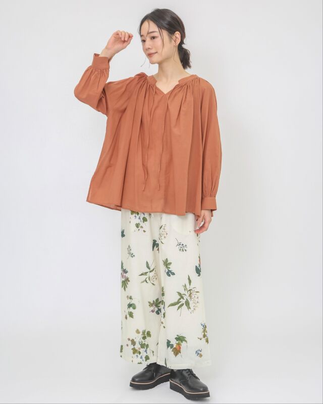 ファッション雑貨 phytiia コットンリネンボタニカルプリントパンツ