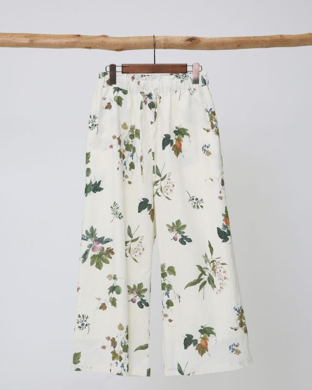 コットンリネンボタニカルプリントパンツ