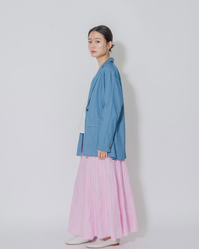 ちーママ さま♪23区denim ハイストレッチライトオンス デニムジャケット ライトオンスデニムテーラードジャケット