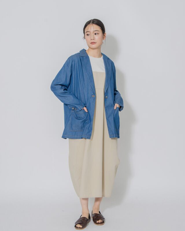 美品 BLUE BLUE インディゴリネンライトオンスデニムスプリングコート 美品 BLUE BLUE インディゴリネンライトオンスデニムスプリング