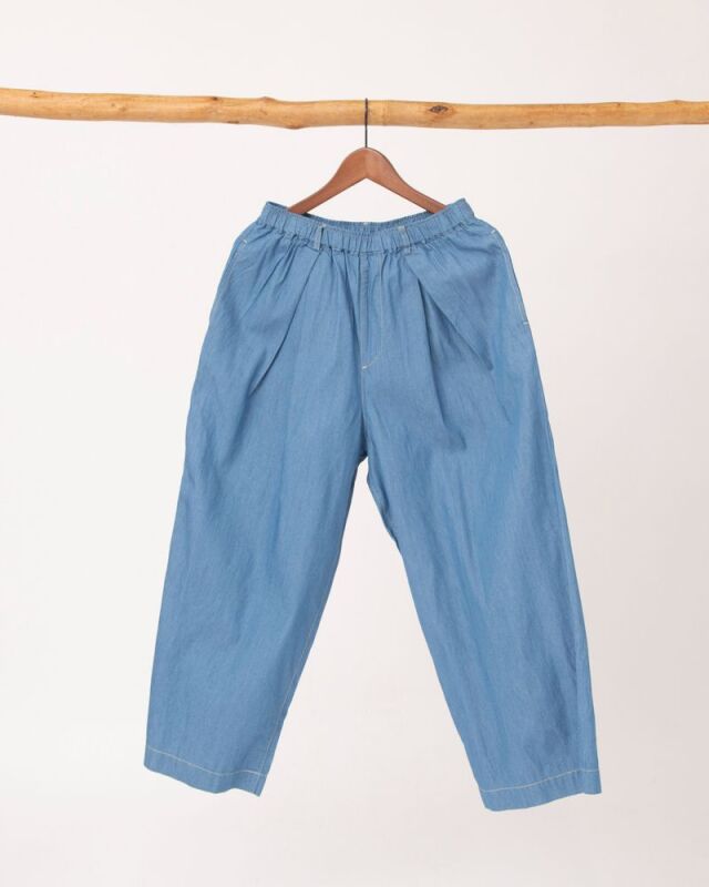 machatt タックテンパードデニム　サイズ38 machatt タックテンパードデニム サイズ38 マチャット machatt