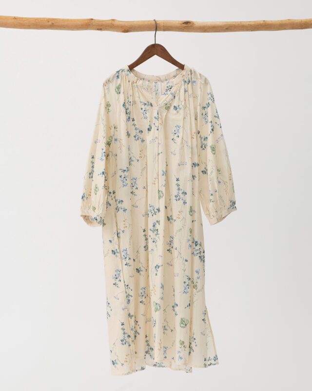 ヨーガンレール　ババグーリ　ボタニカルプリント　コットンリネン　チュニックワンピ babaghuri ヨーガンレール コットン リネン チュニック