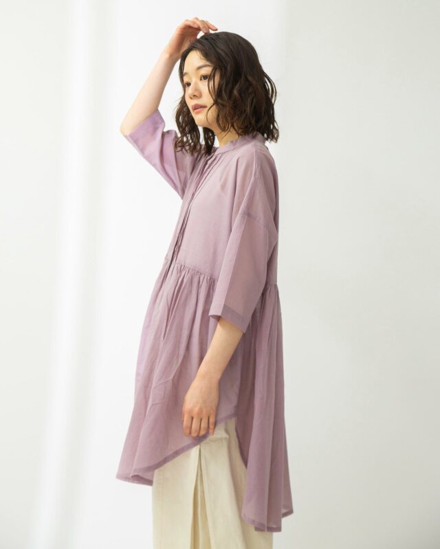0625UT61624 コットンリネンローンタックロングブラウス