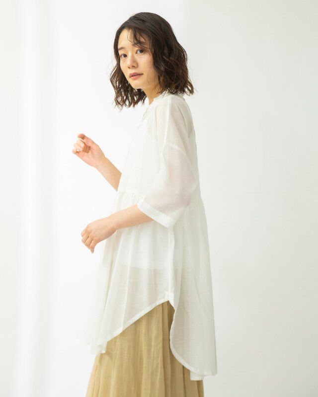 0625UT61624 コットンリネンローンタックロングブラウス