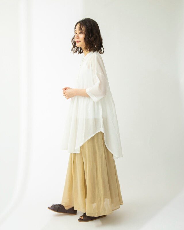 0625UT61624 コットンリネンローンタックロングブラウス