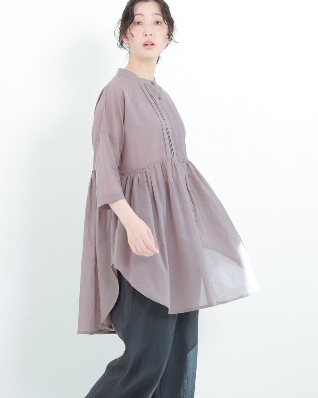 0625UT61624 コットンリネンローンタックロングブラウス