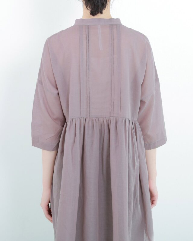 0625UT61624 コットンリネンローンタックロングブラウス