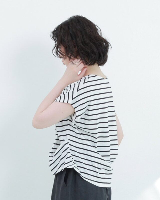 0625UT71131コットン天竺ボーダーサイドタックプルオーバー