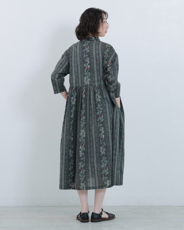 専用plantation 日本製 製品洗い 花柄 ワンピース Plantation（プランテーション）の「フラワー風通JQ/ワンピース