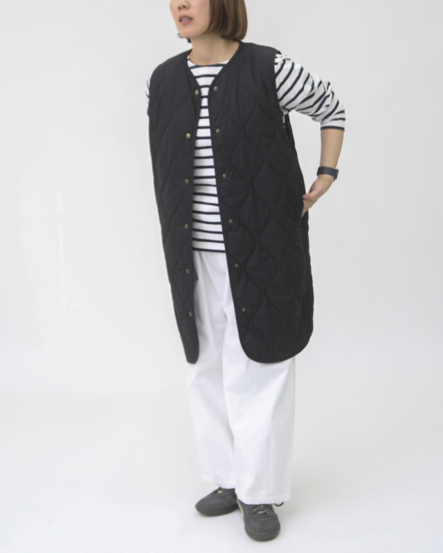 身長：159cm　カラー：ブラック