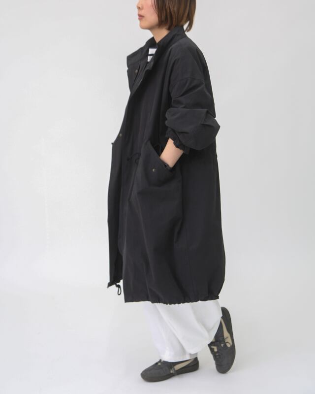 身長：159cm　カラー：ブラック