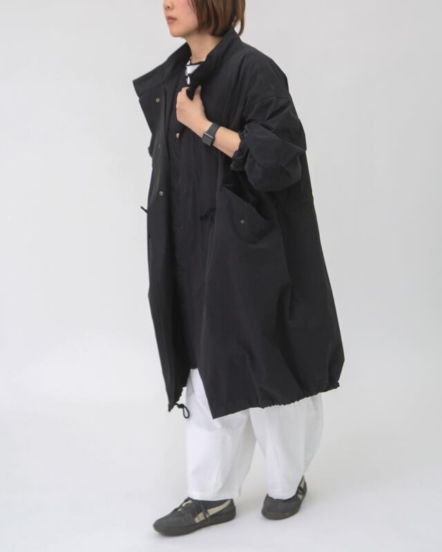 身長：159cm　カラー：ブラック