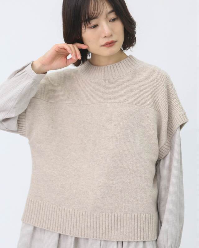 モデル身長：163ｃｍ　着用カラー：ベージュ