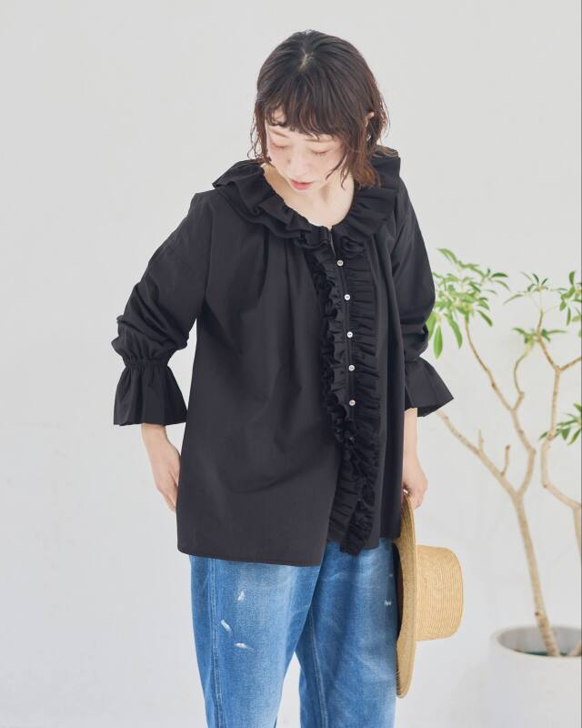 tomomiさん：164cm ブラック