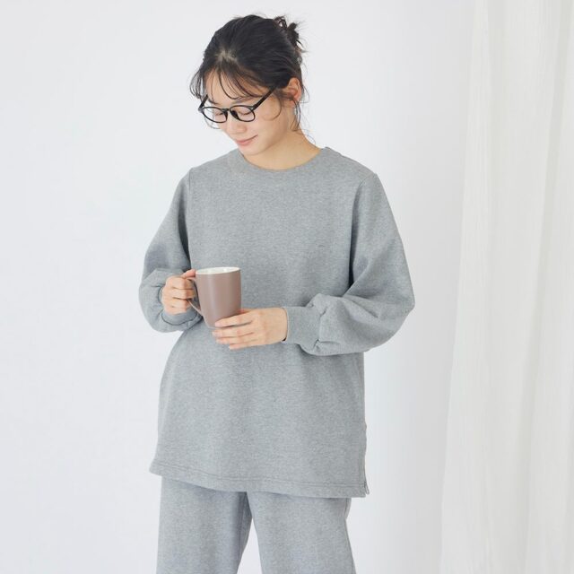 0699TO71358 コットン裏毛起毛ワイドスリーブプルオーバー