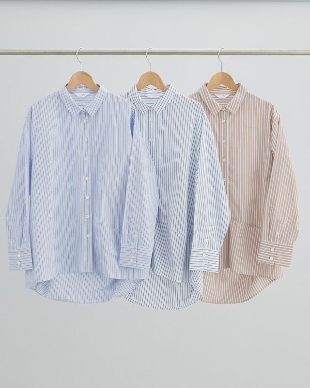 左から：ブルー、ホワイト、ベージュ