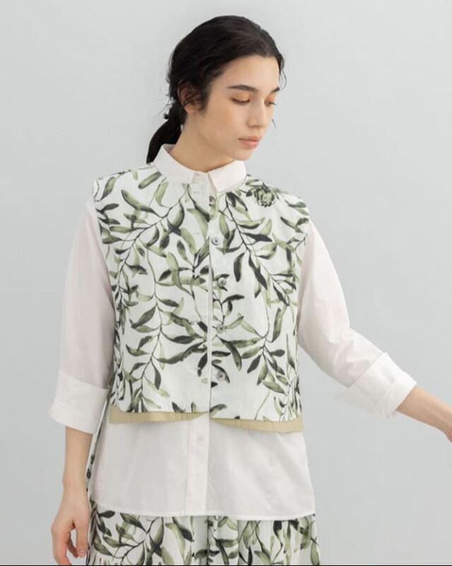 モデル身長：164ｃｍ　着用カラー：ホワイト