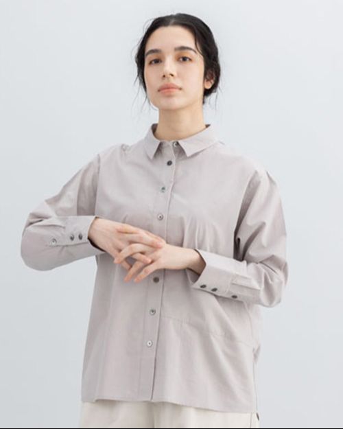 モデル身長：164ｃｍ　着用カラー：グレー