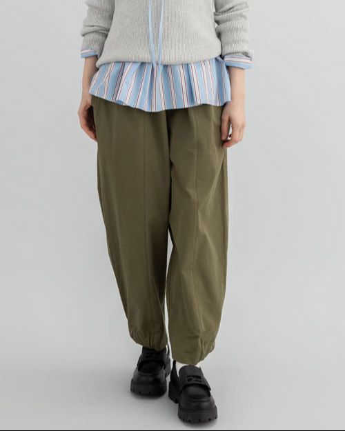 モデル身長：164ｃｍ　着用カラー：モスグリーン