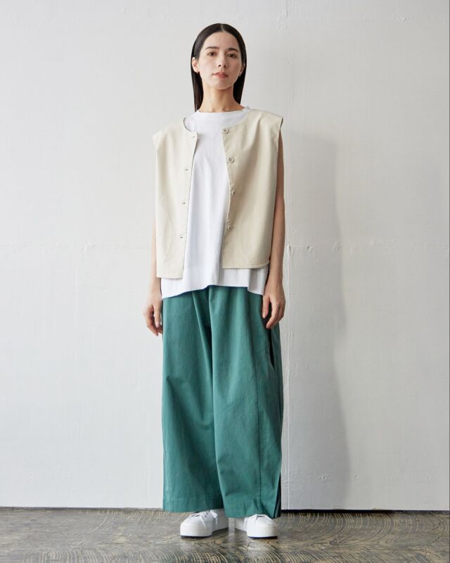 MAXMARA アウトレット●CADUCA プリーツ入りリネンツイルパンツ コットンツイルサイドボックスプリーツパンツ/ T.