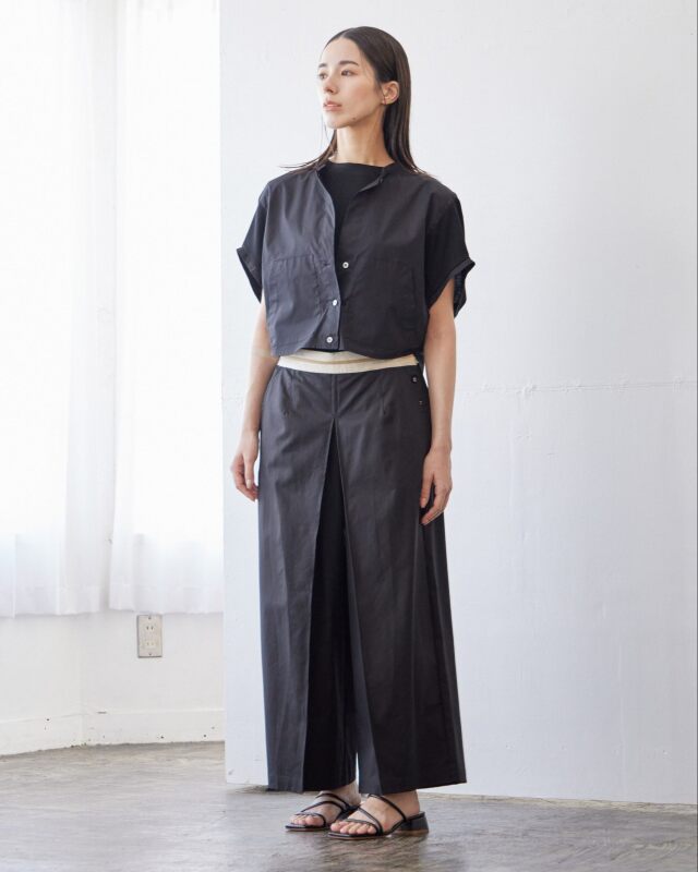 TUTIE. (ツチエ) | コットン天竺ジャージ切替ボールブラウス (black) | トップス ブラウス お洒落 T.Tutie.｜コットン天竺ジャージ切替ボールブラウス - TUTIE