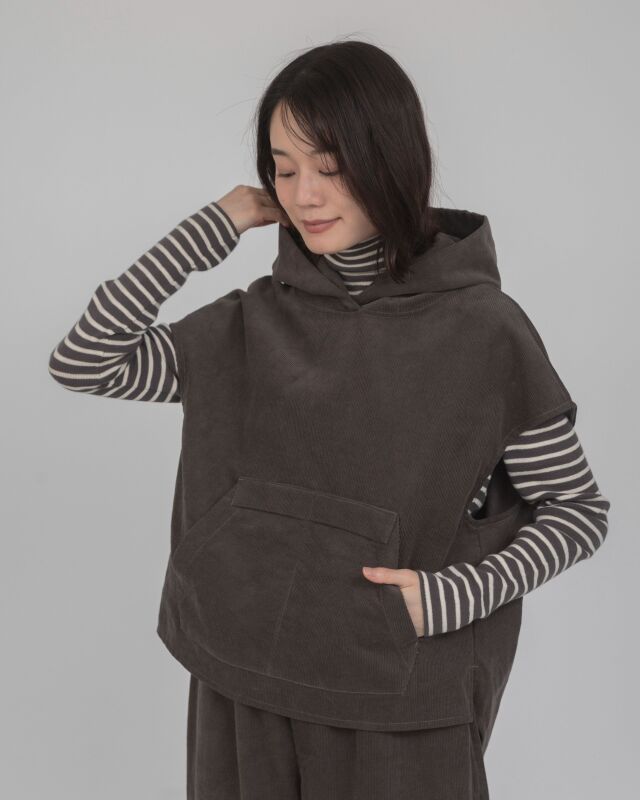 モデル身長：164ｃｍ　着用カラー：グレー