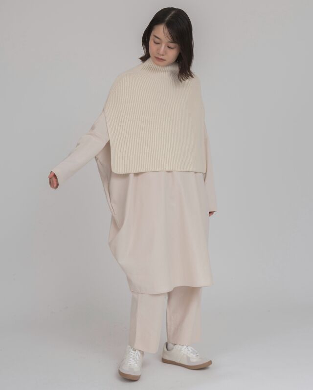 モデル身長：164ｃｍ　着用カラー：アイボリー
