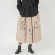 新品！TUTIE. 18920円→6590円 コットンビエラフラワー刺繍スカート フラワー刺繍スカート スカート お花 フラワー 刺繍 グリーン