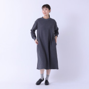 TUTIE 新品値札付き❗ 豪華ピンタックリネンワンピース ¥42900 0625AE63001-01.webp?t=