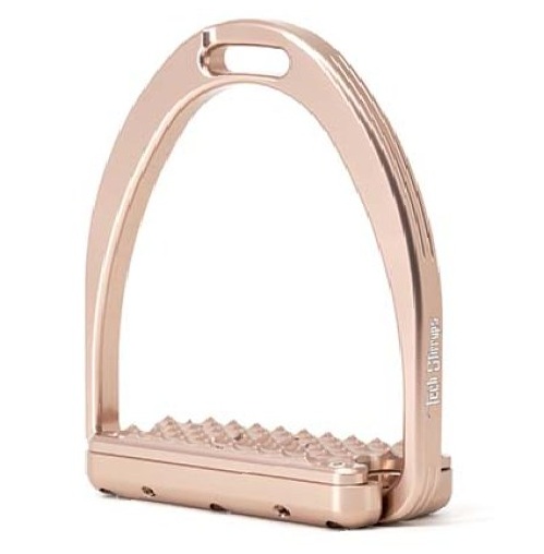 Tech stirrupsカプリ