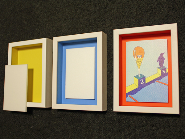 カラーボックスフレーム 立体額　キャビネ