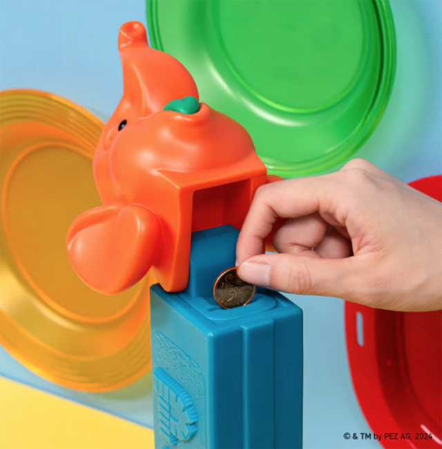 PEZ ペッツ　オールド　エレファント Animal “Elephant” No Feet Pez Dispenser エレファント