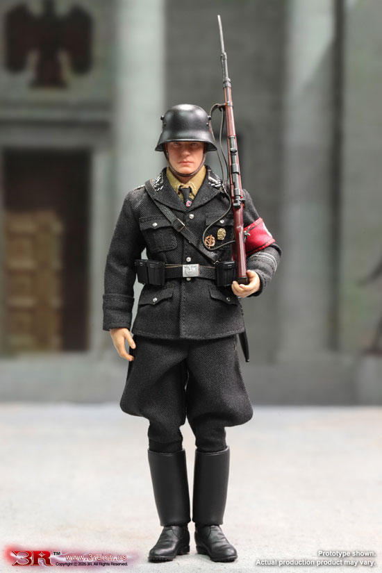 ドイツ軍　武装親衛隊　戦闘服　上等兵　兵長 1/35 WW.II ドイツ 武装親衛隊上等兵 - (株)ビーバー