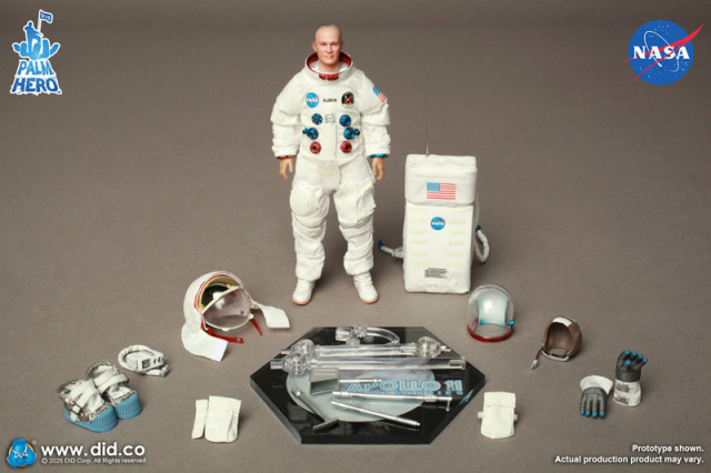 アポロ11号アームストロング船長宇宙服フィギュア アポロ11号アームストロング船長宇宙服フィギュア - メルカリ
