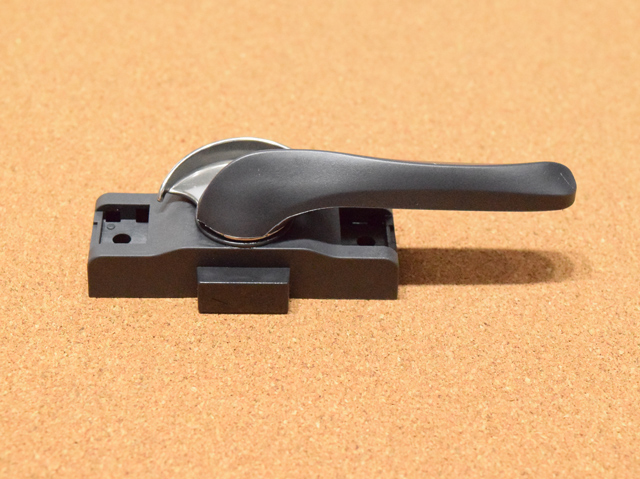 不二サッシビル用クレセント錠CB8111