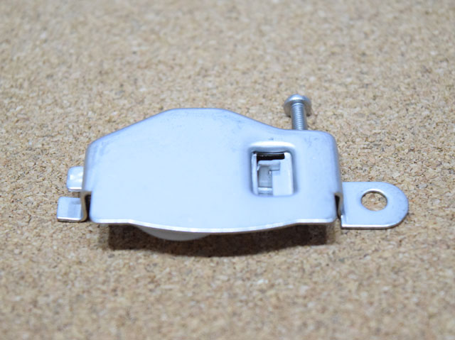 新日軽 ビル用網戸 戸車 ＬＣ92 (SVW252S01)