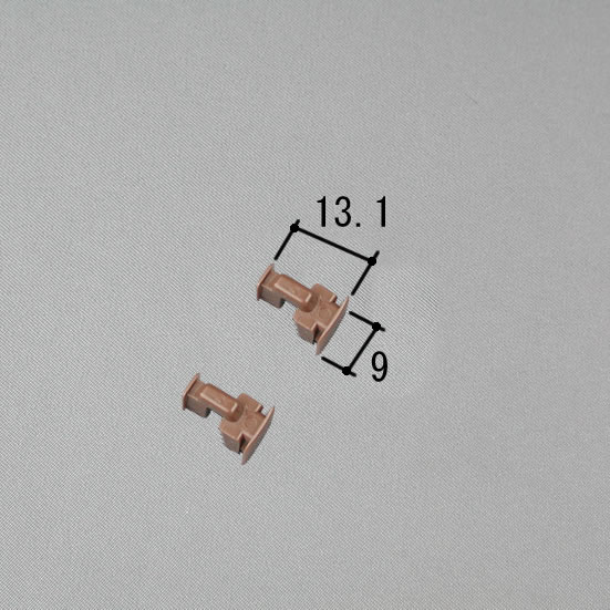 　三協アルミ M型網戸 下部振れ止め 3K0861 （メール便可）