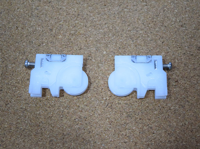 三協アルミ NM型網戸戸車　WB1744  【ネコポス可】